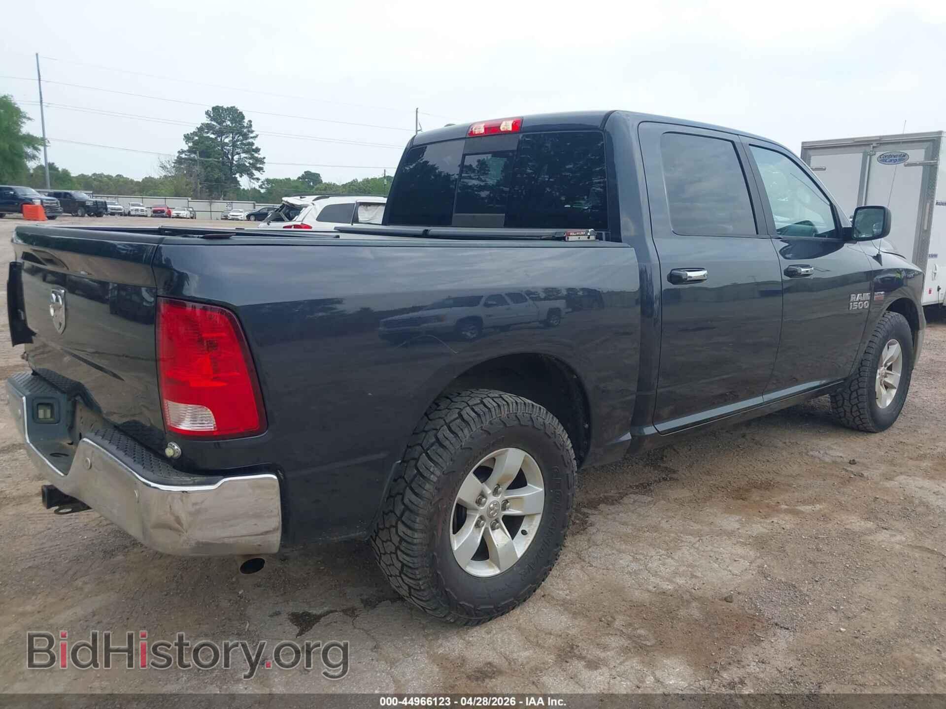 2018 RAM 1500 - VIN: 1C6RR6LT5JS303536 - Фото 4