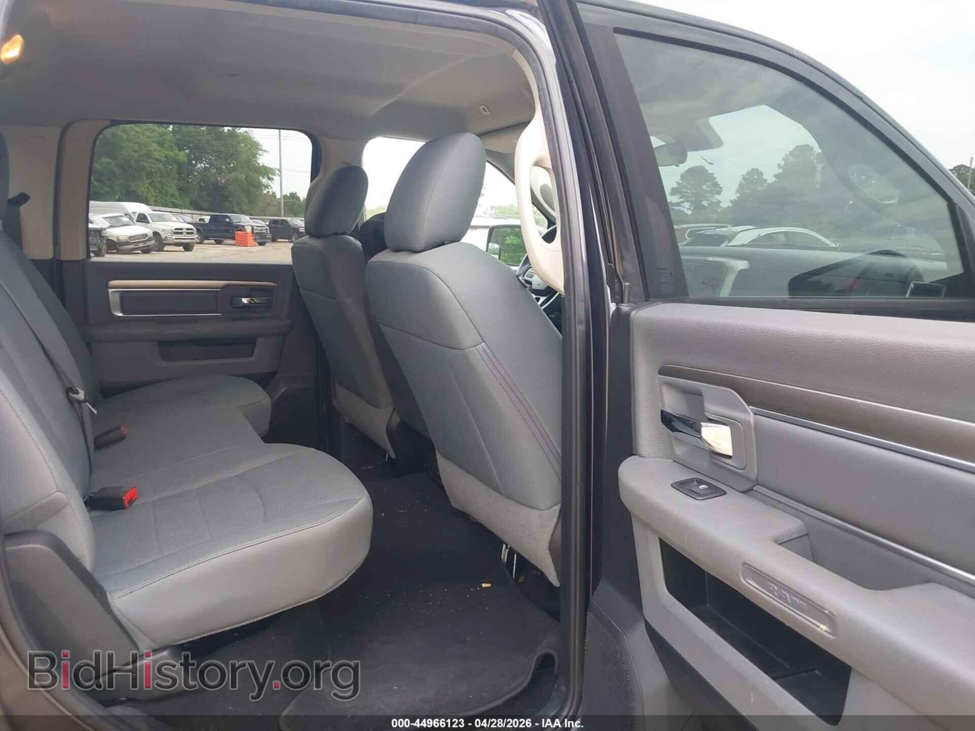 2018 RAM 1500 - VIN: 1C6RR6LT5JS303536 - Фото 8