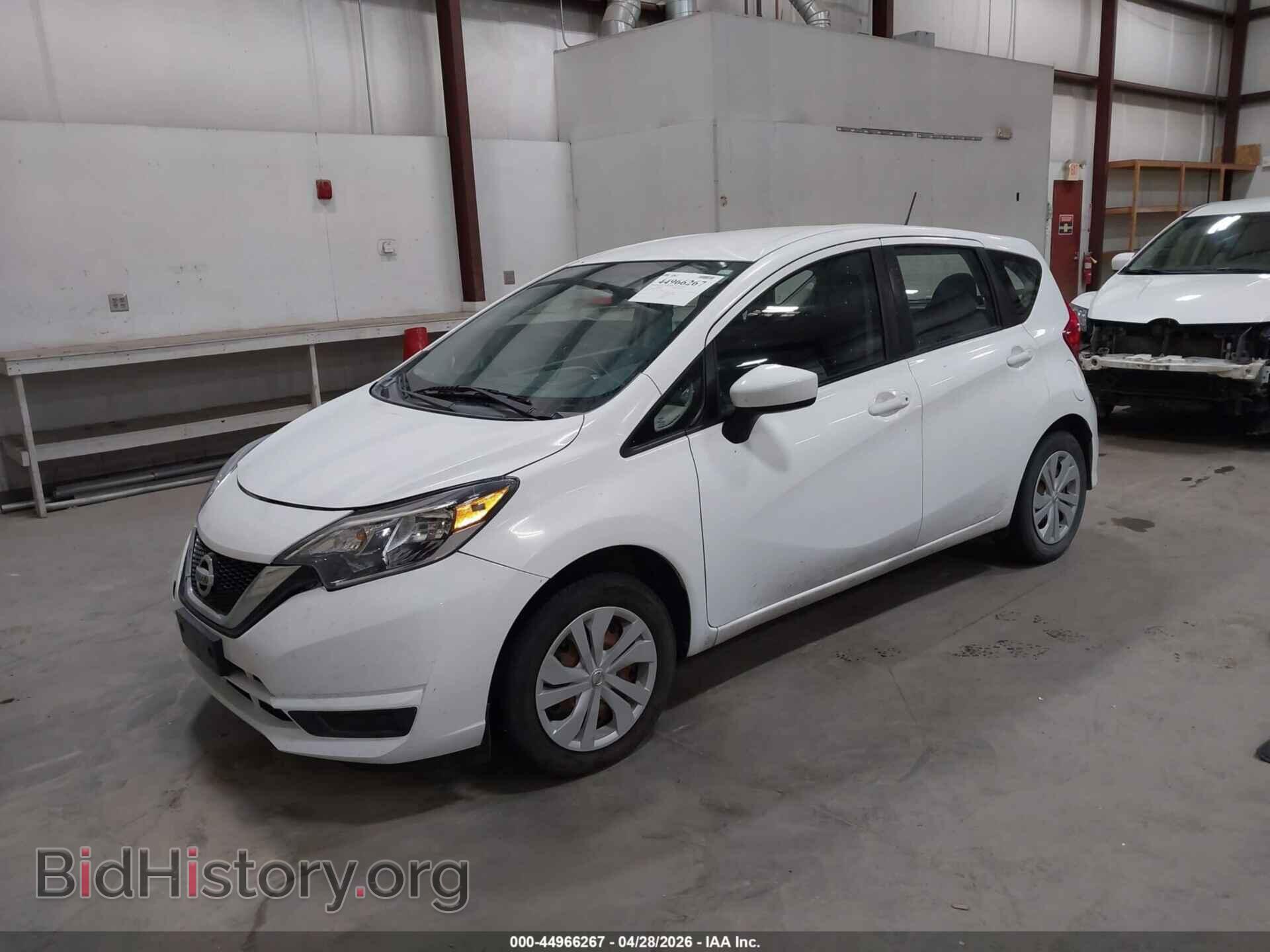 2017 NISSAN VERSA NOTE - VIN: 3N1CE2CP1HL374976 - Фото 2