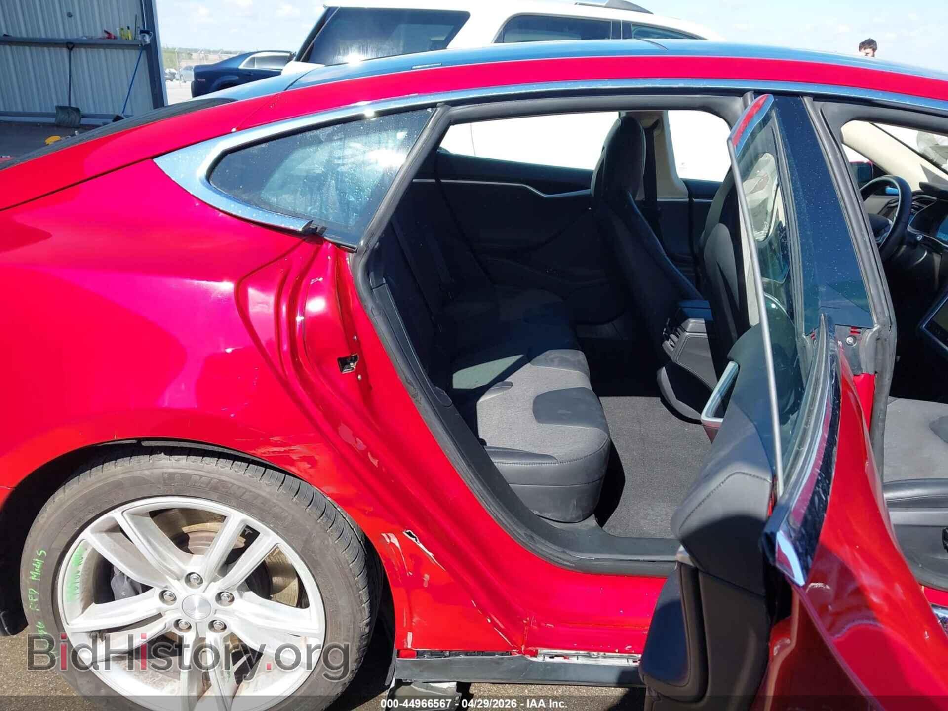 2016 TESLA MODEL S - VIN: 5YJSA1E19GF120095 - Фото 8