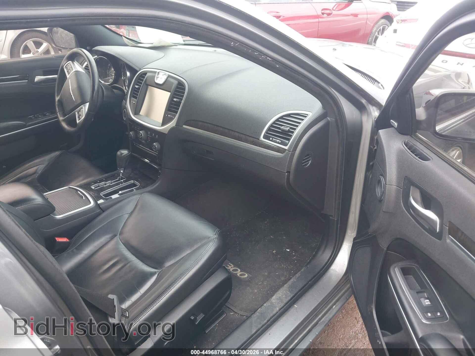 2011 CHRYSLER 300 - VIN: 2C3CA5CG7BH564733 - Фото 5