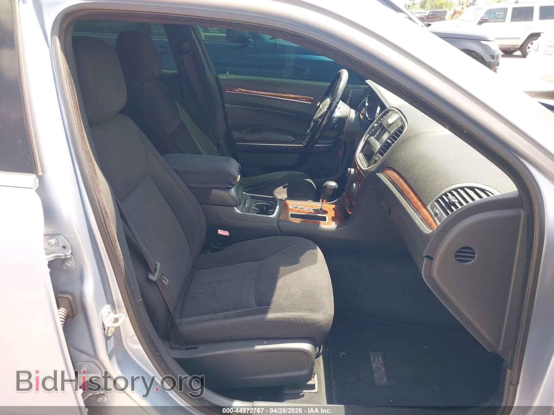 2012 CHRYSLER 300 - VIN: 2C3CCAAGXCH153284 - Фото 5