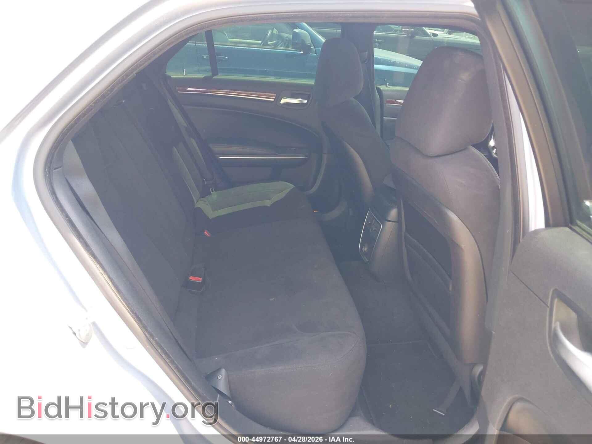 2012 CHRYSLER 300 - VIN: 2C3CCAAGXCH153284 - Фото 8