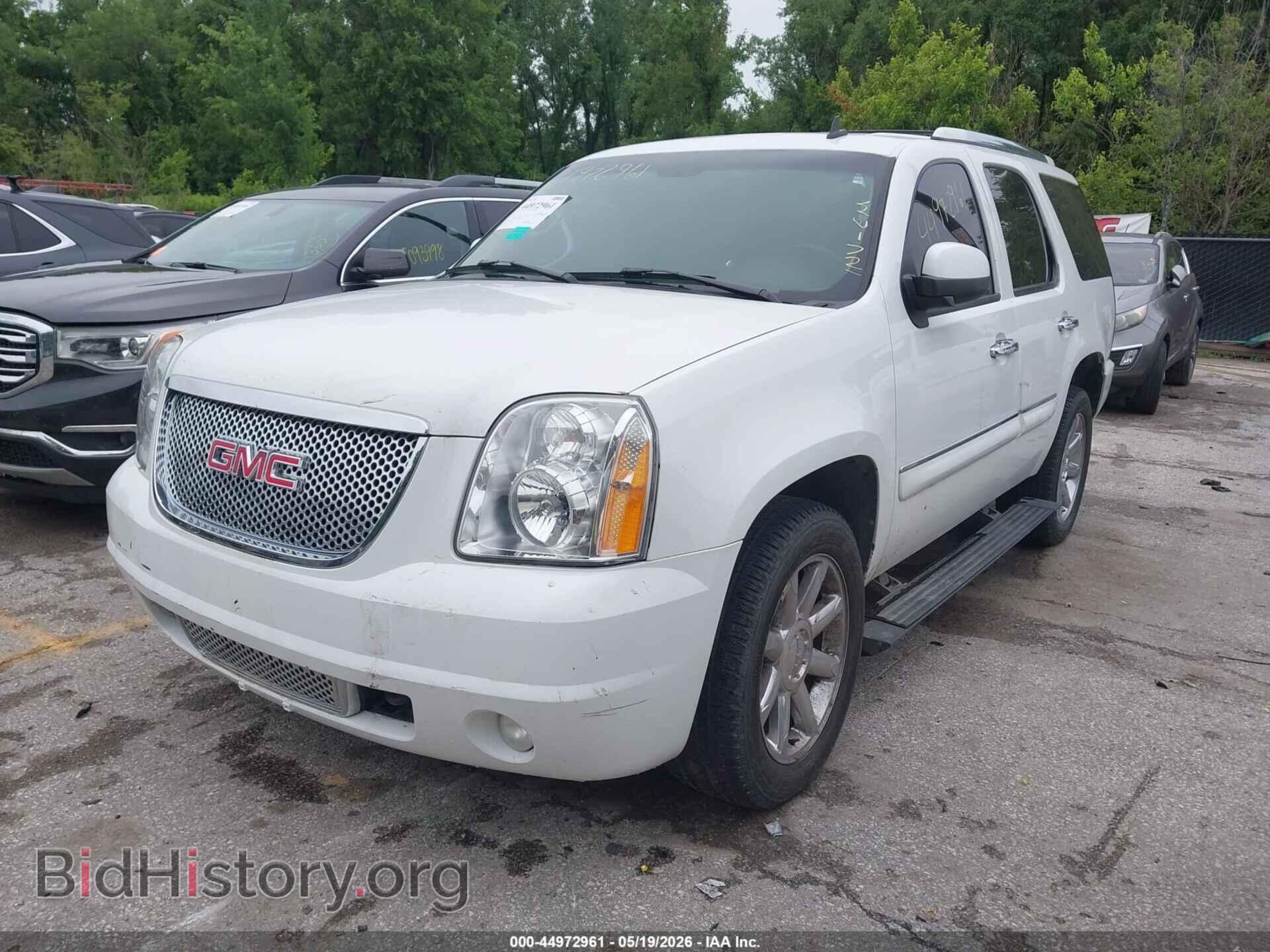 2008 GMC YUKON - VIN: 1GKFK63878J129775 - Фото 2