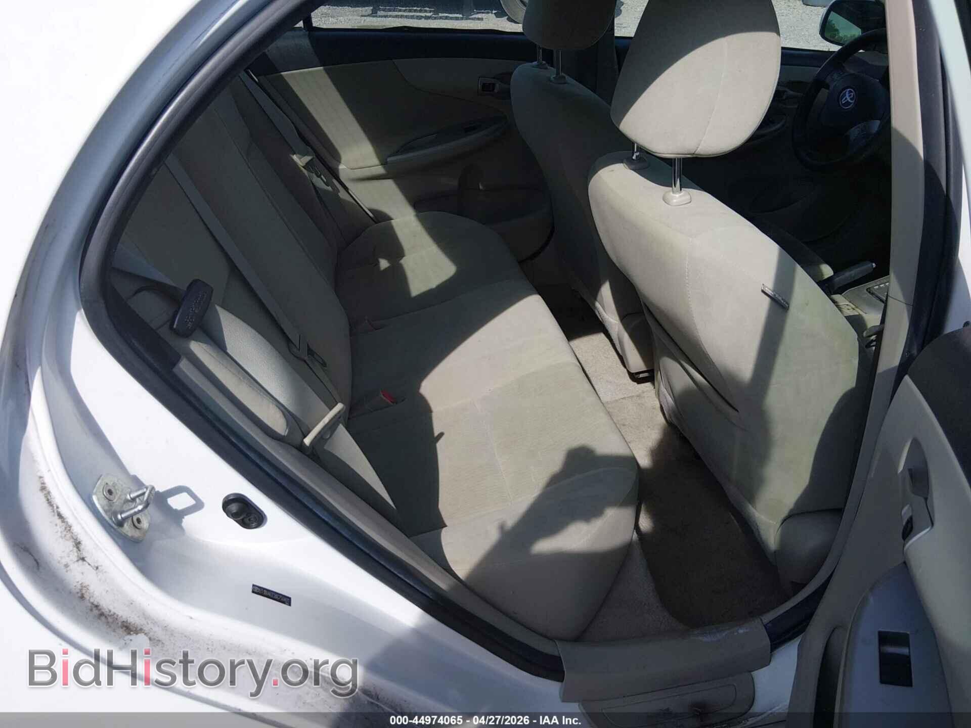 2011 TOYOTA COROLLA - VIN: 2T1BU4EE5BC750401 - Фото 8