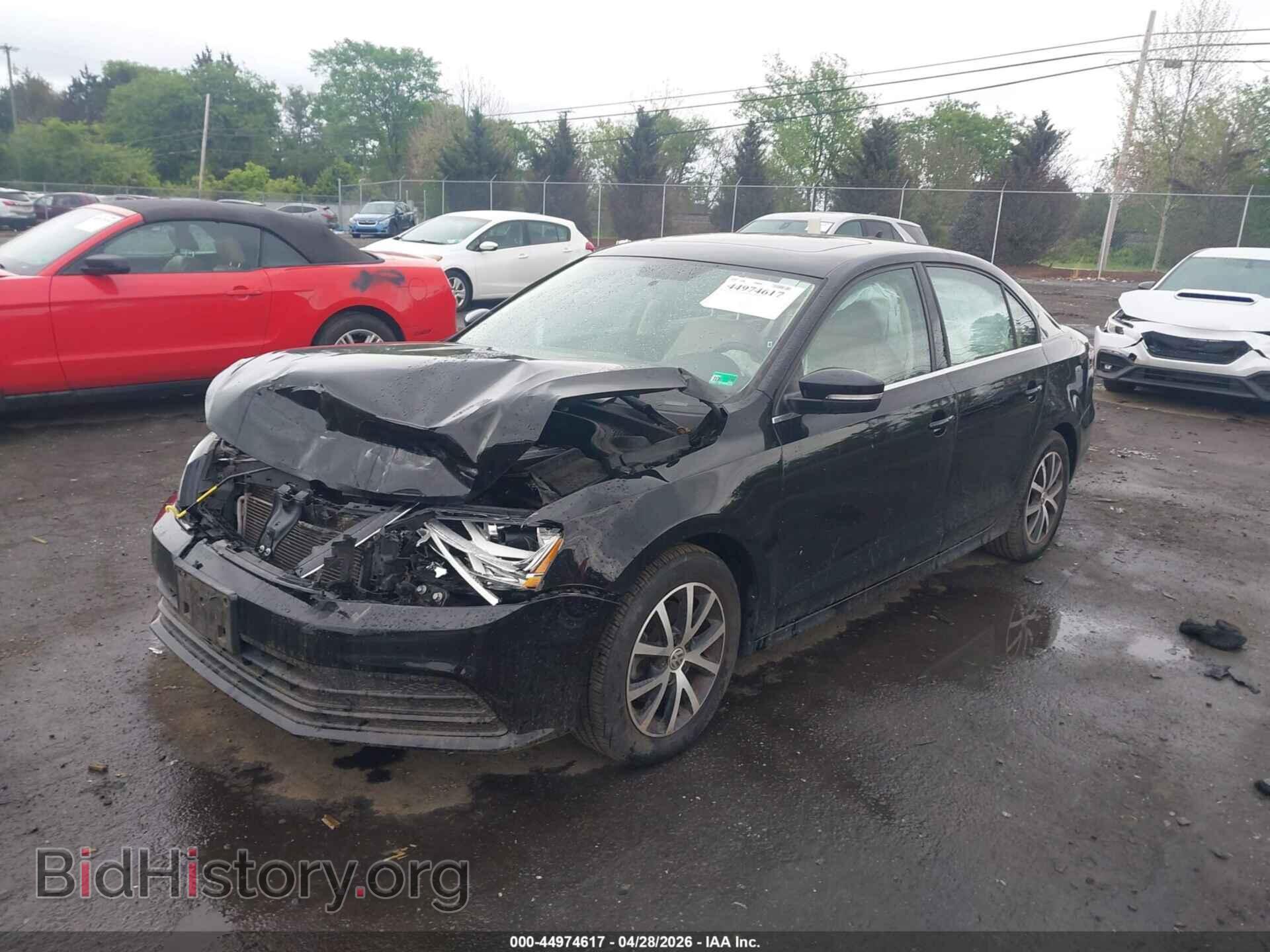 2017 VOLKSWAGEN JETTA - VIN: 3VWDB7AJ3HM383370 - Фото 2