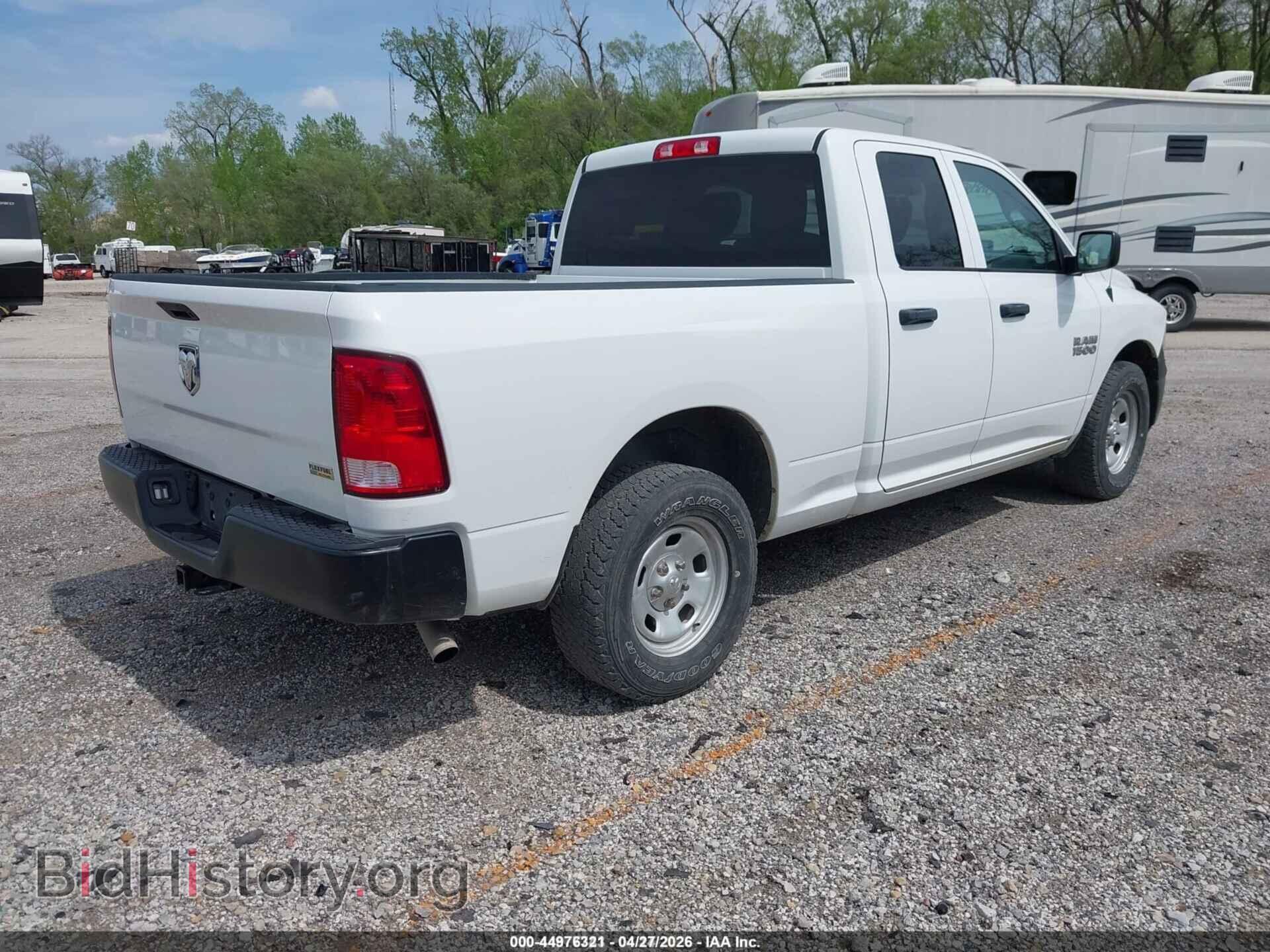 2017 RAM 1500 - VIN: 1C6RR6FG3HS614794 - Фото 4