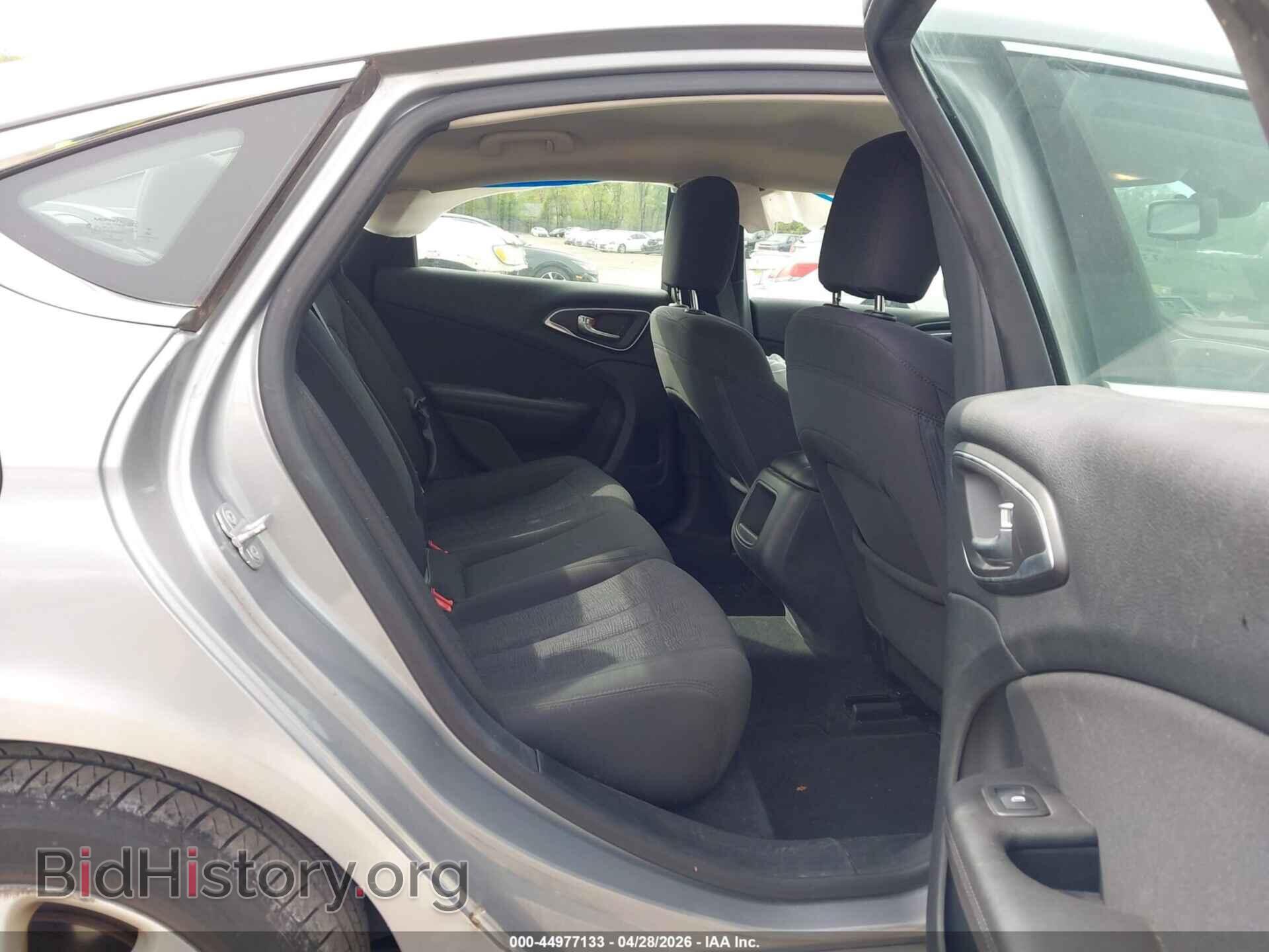 2015 CHRYSLER 200 - VIN: 1C3CCCAB8FN502289 - Фото 8