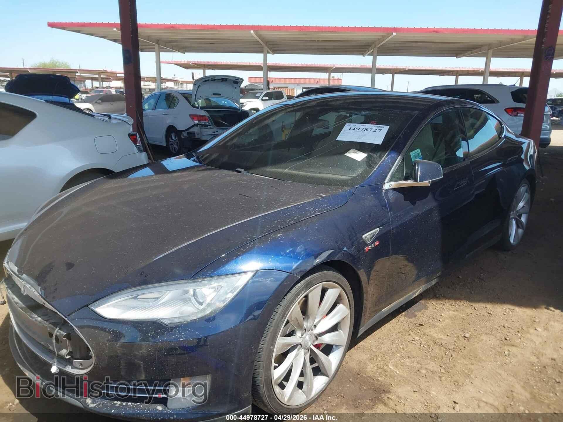 2015 TESLA MODEL S - VIN: 5YJSA1H40FF081112 - Photo 2
