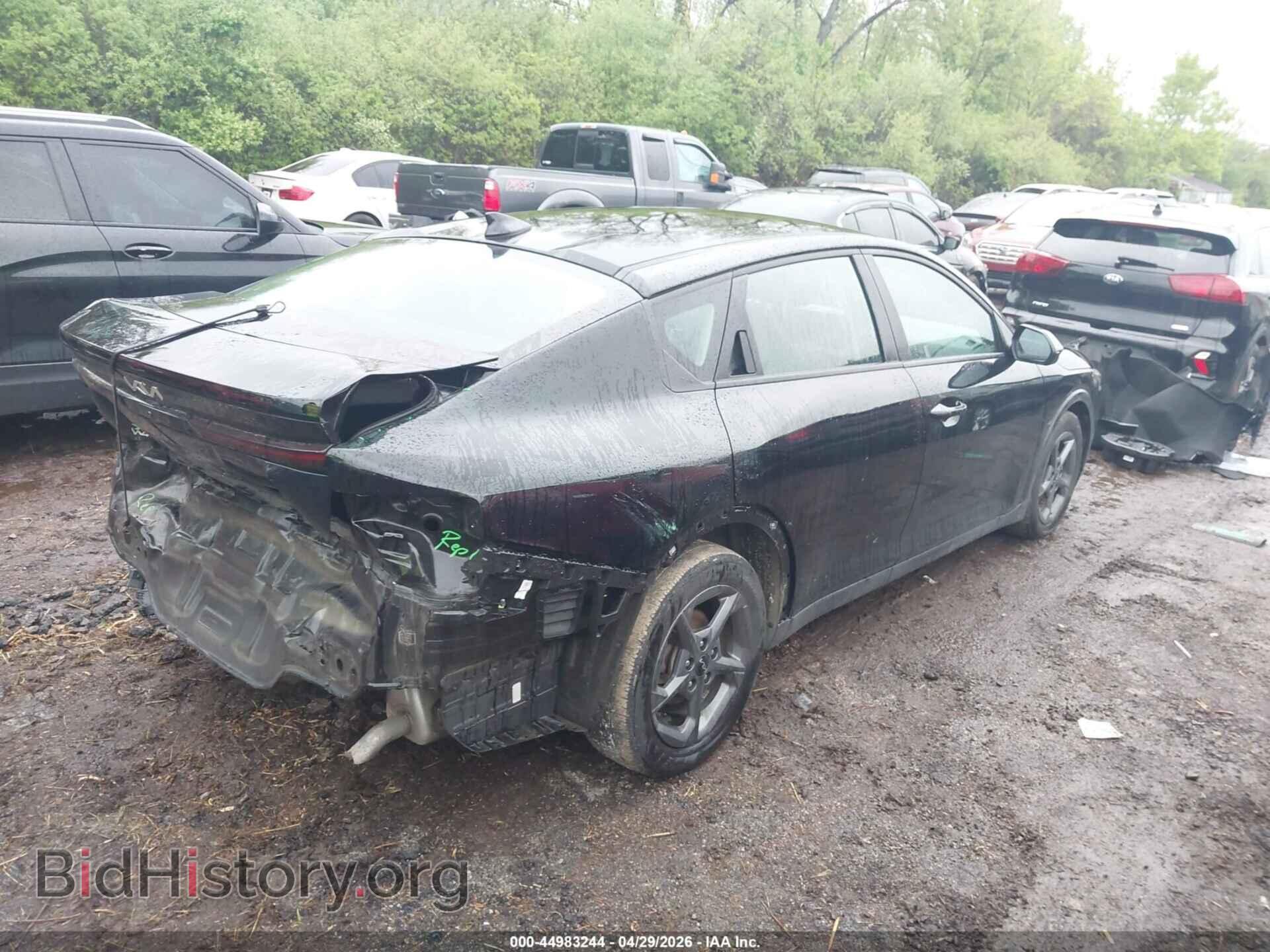 2025 KIA K4 - VIN: 3KPFT4DE3SE017979 - Фото 4