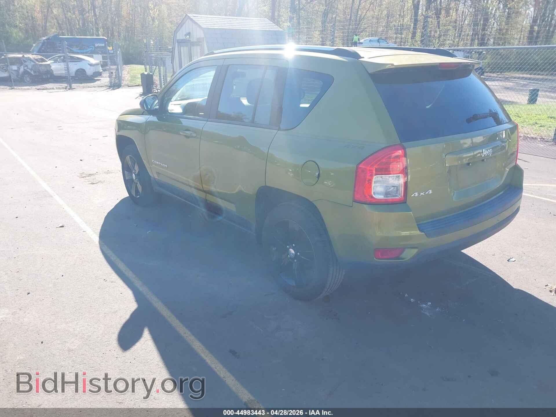 2012 JEEP COMPASS - VIN: 1C4NJDBB2CD562472 - Photo 3