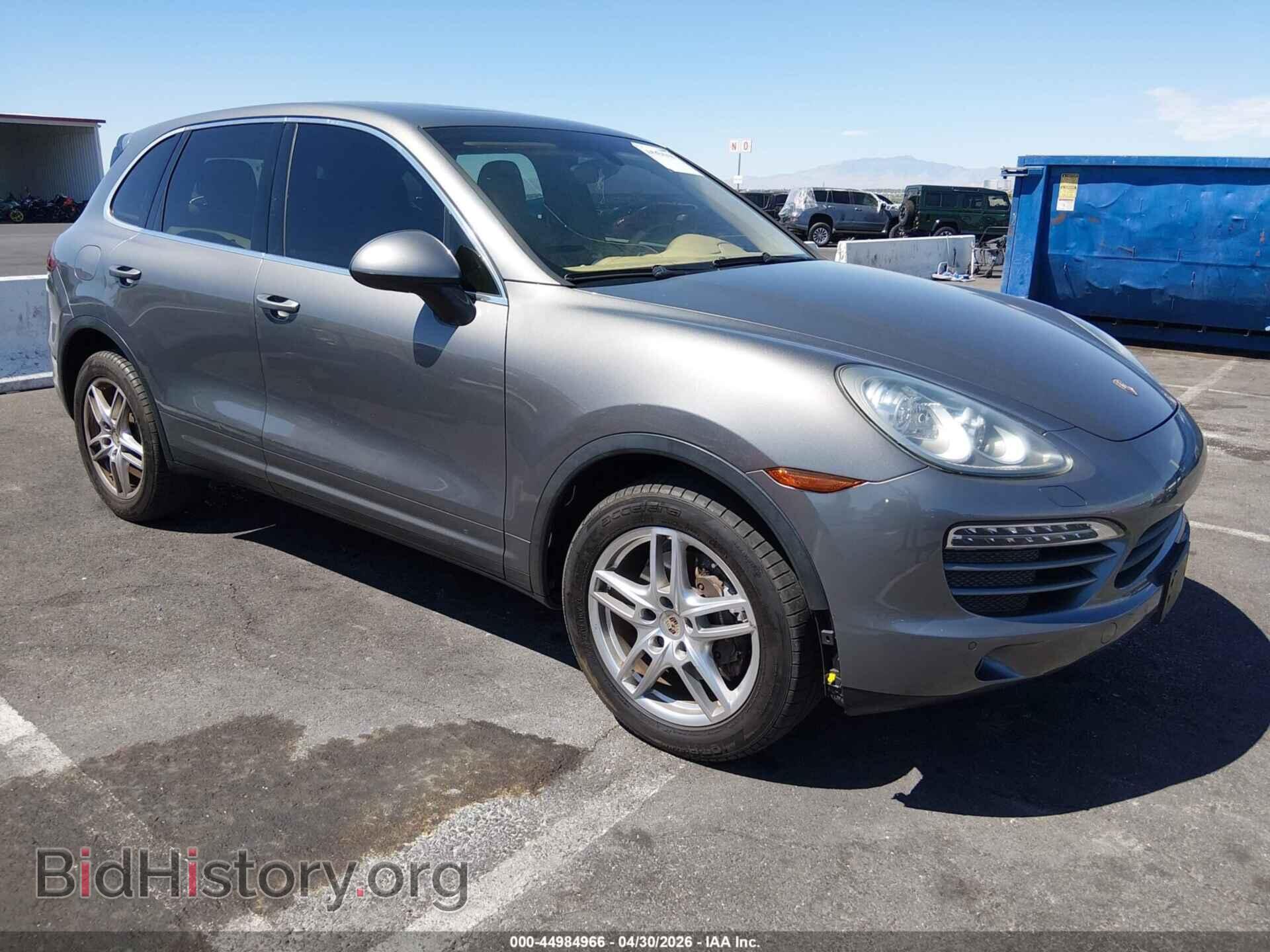 Photo WP1AA2A2XCLA09576 - PORSCHE CAYENNE 2012