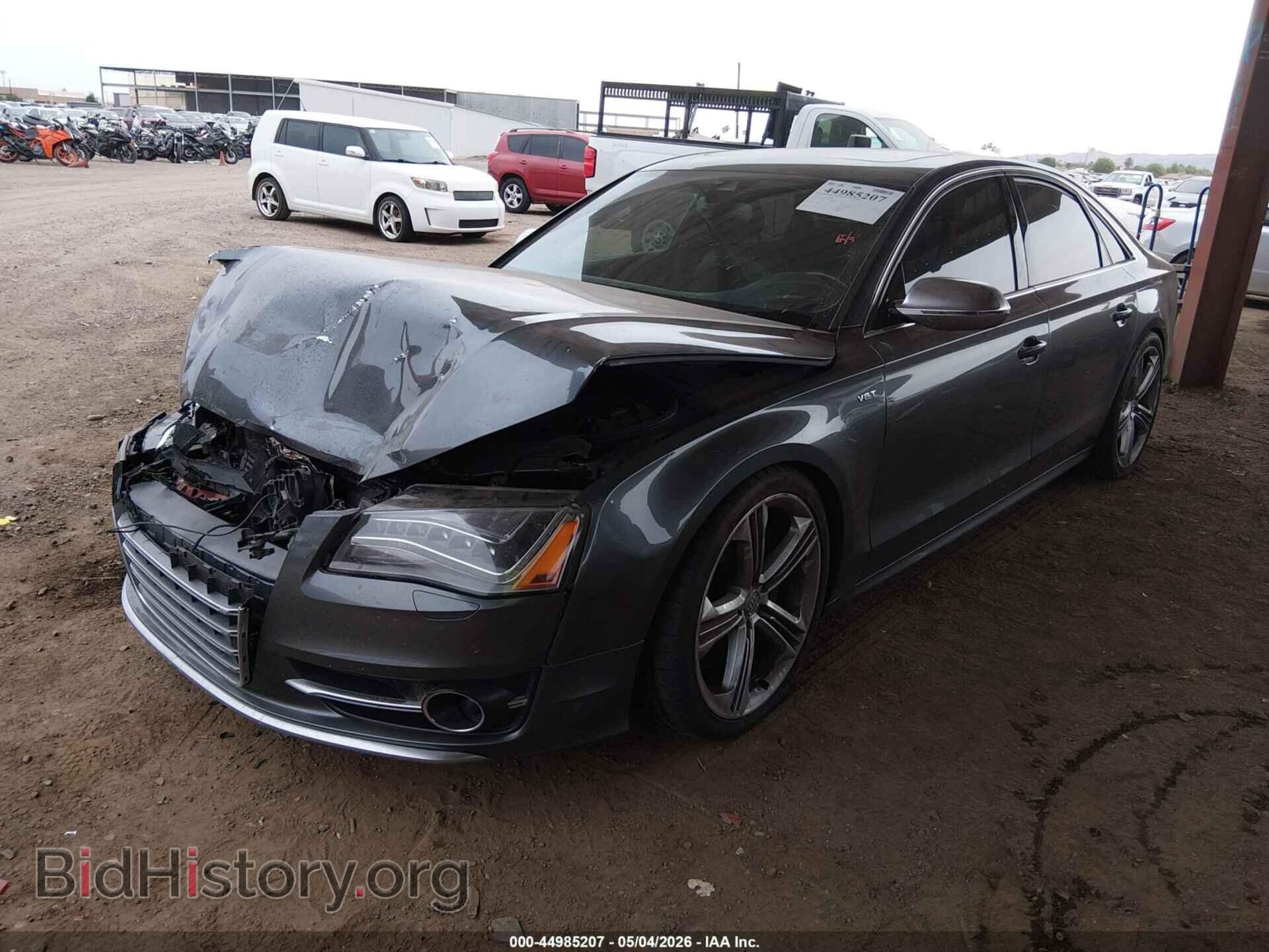 2013 AUDI S8 - VIN: WAUD2AFD1DN027421 - Фото 2