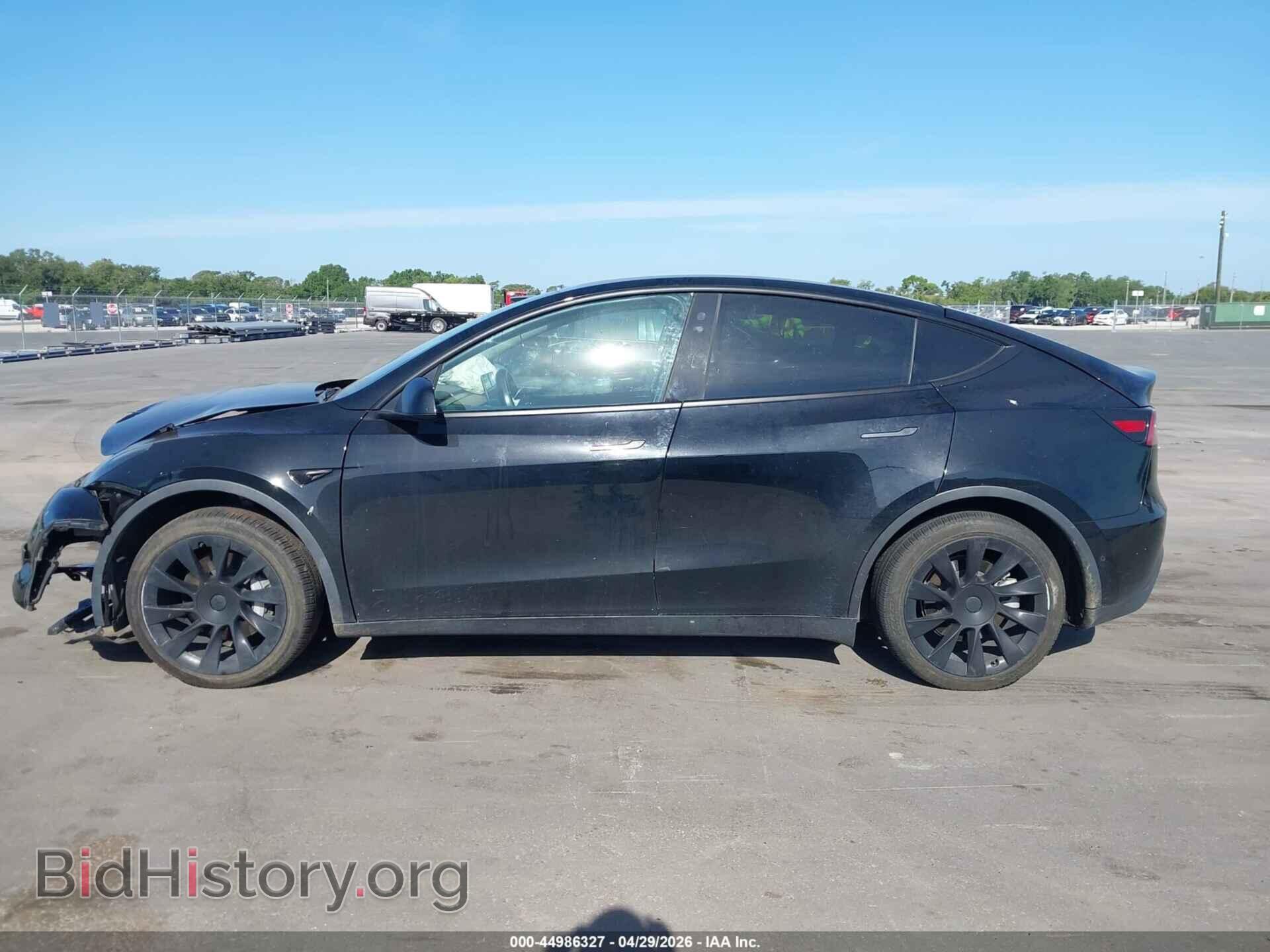 2022 TESLA MODEL Y - VIN: 7SAYGDEE7NF386972 - Photo 14