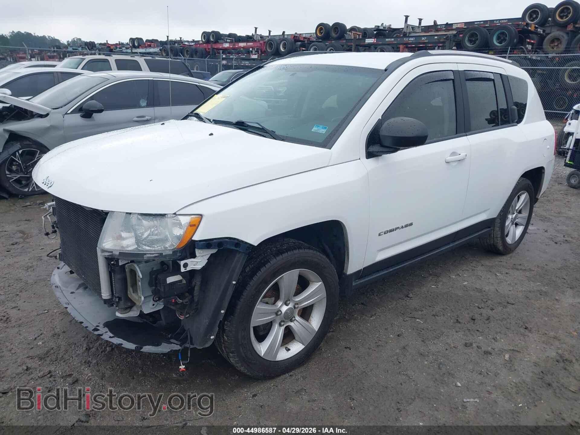 2012 JEEP COMPASS - VIN: 1C4NJCEA6CD686452 - Фото 2