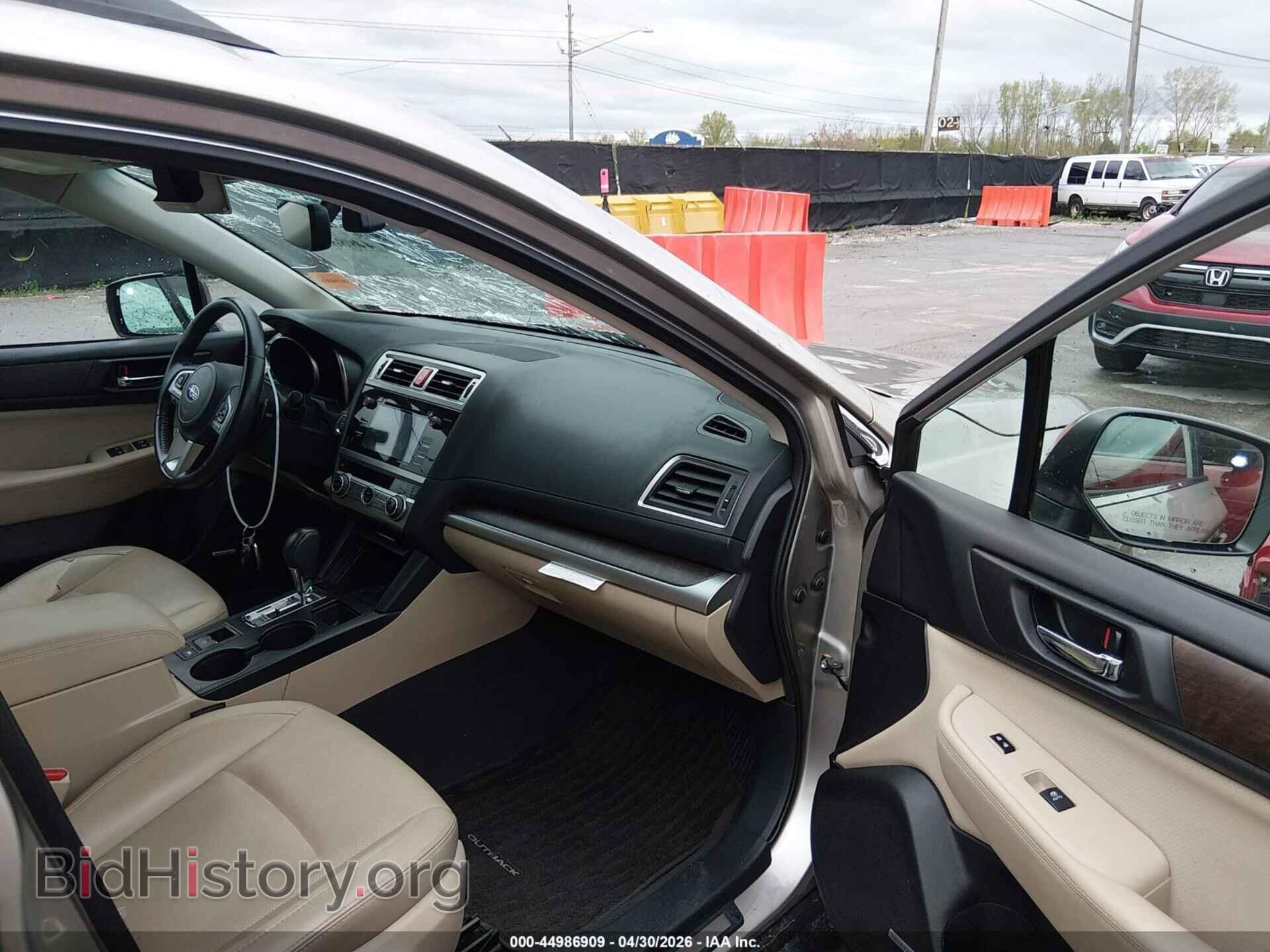 2017 SUBARU OUTBACK - VIN: 4S4BSANCXH3404666 - Фото 5