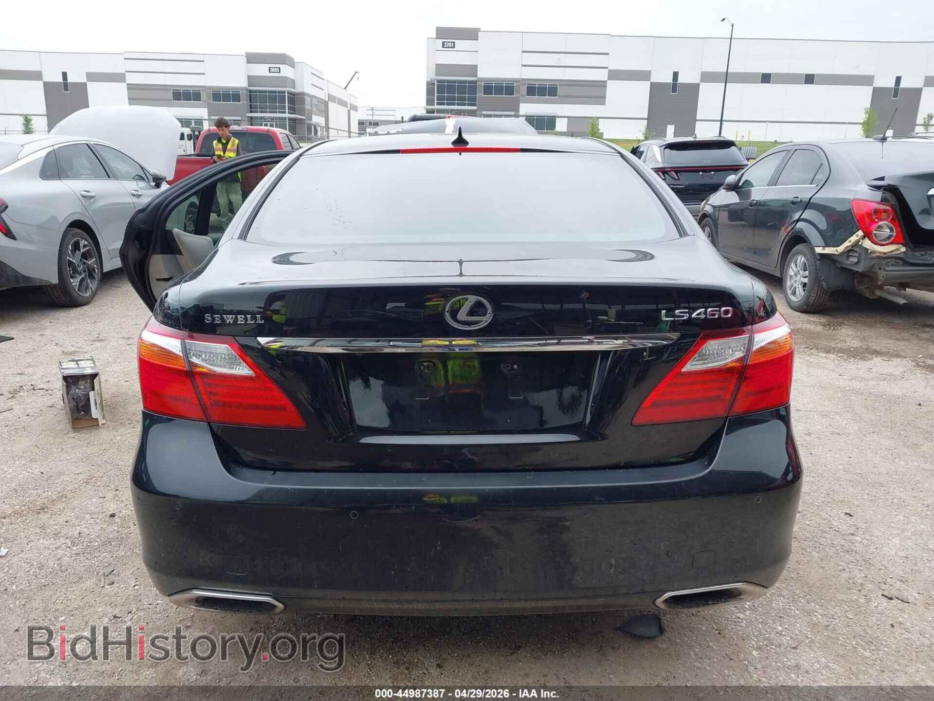 2011 LEXUS LS 460 - VIN: JTHBL5EF5B5107446 - Photo 17