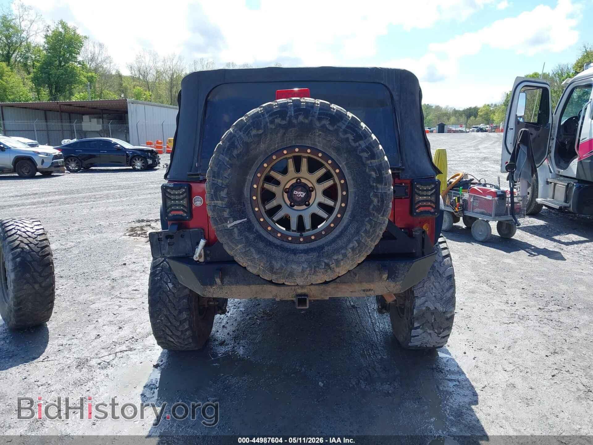 2011 JEEP WRANGLER - VIN: 1J4AA2D19BL569571 - Фото 17