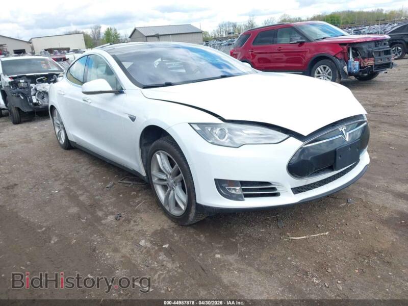 2014 Tesla MODEL S P85 (VIN 5YJSA1H15EFP49393) — photo 1 of 19, IAAI, damage: left side