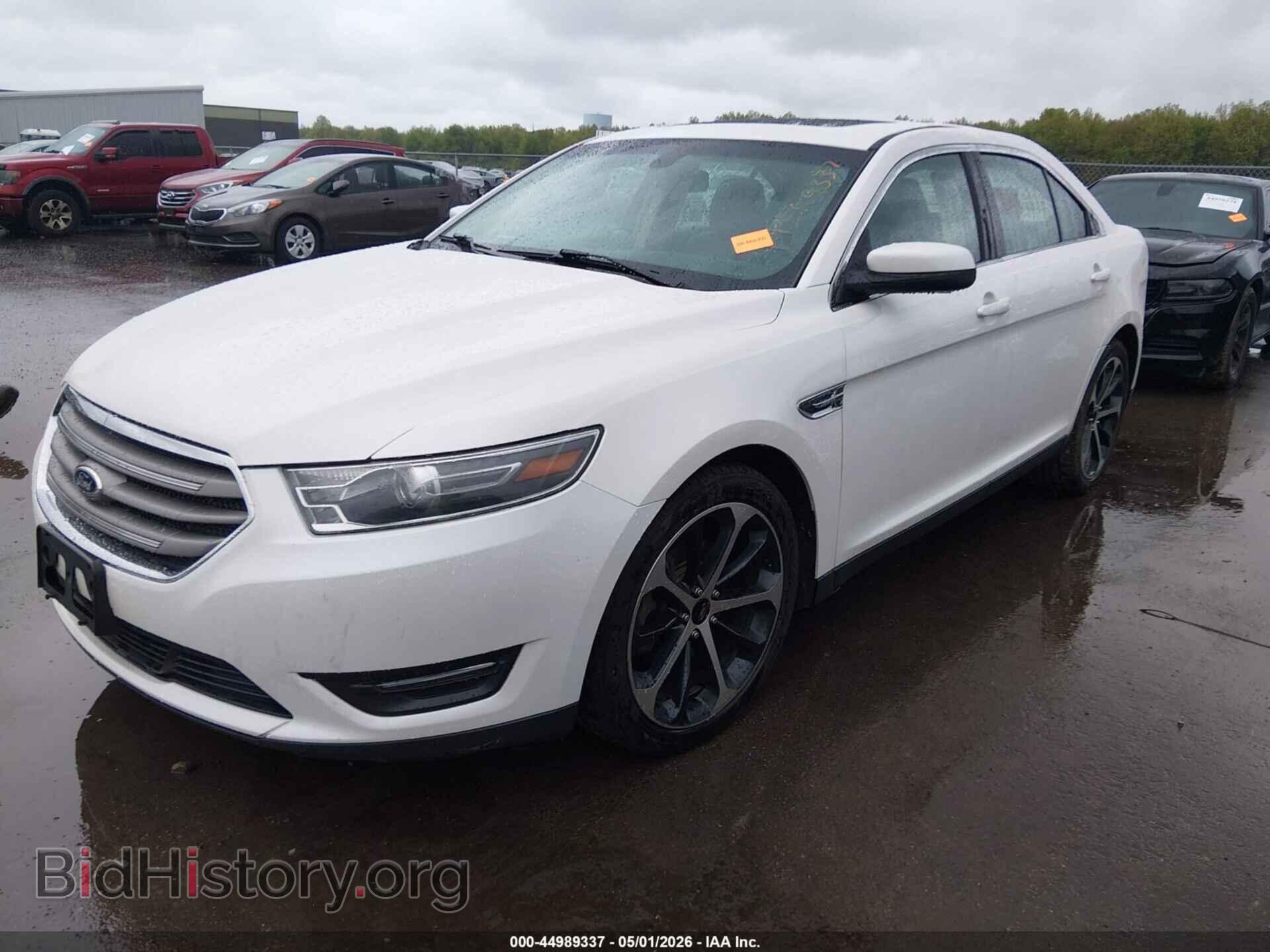 2015 FORD TAURUS - VIN: 1FAHP2E87FG123079 - Фото 2