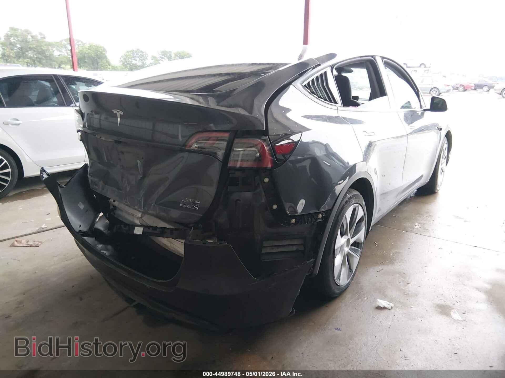 2024 TESLA MODEL Y - VIN: 7SAYGDED5RF041775 - Фото 4