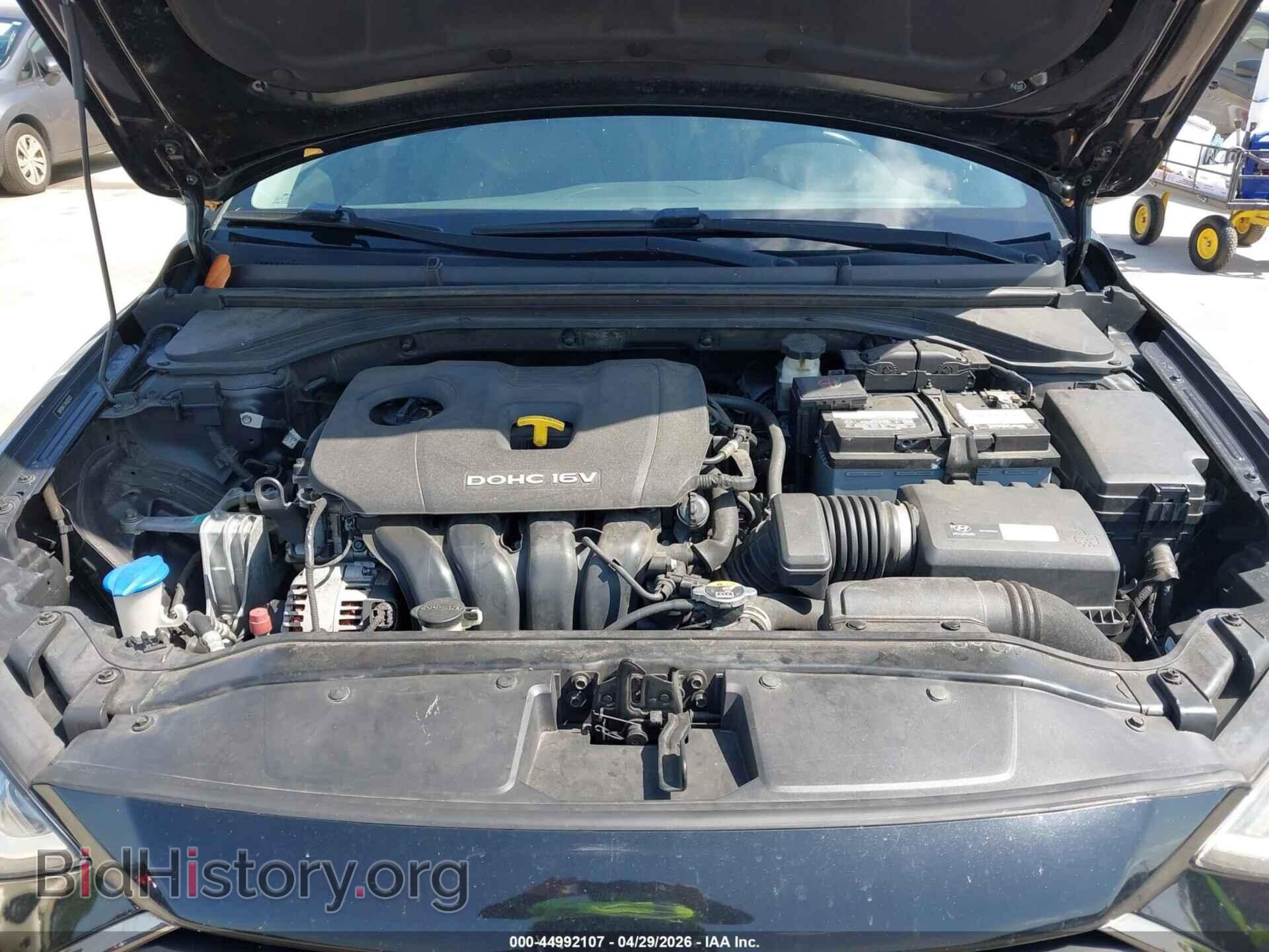 2017 HYUNDAI ELANTRA - VIN: 5NPD84LF7HH002425 - Фото 10