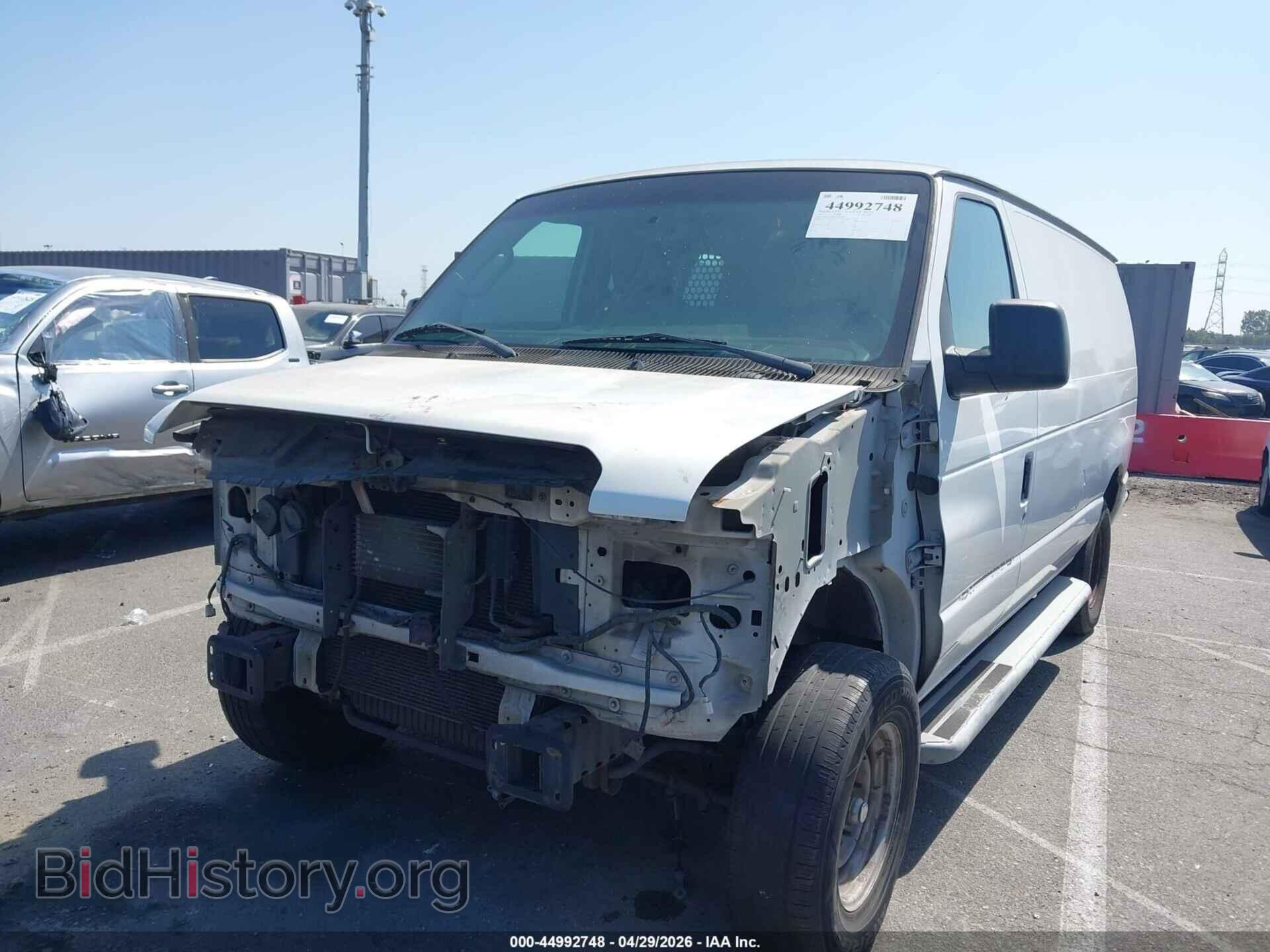 2011 FORD E-250 - VIN: 1FTNE2EWXBDA41876 - Фото 2