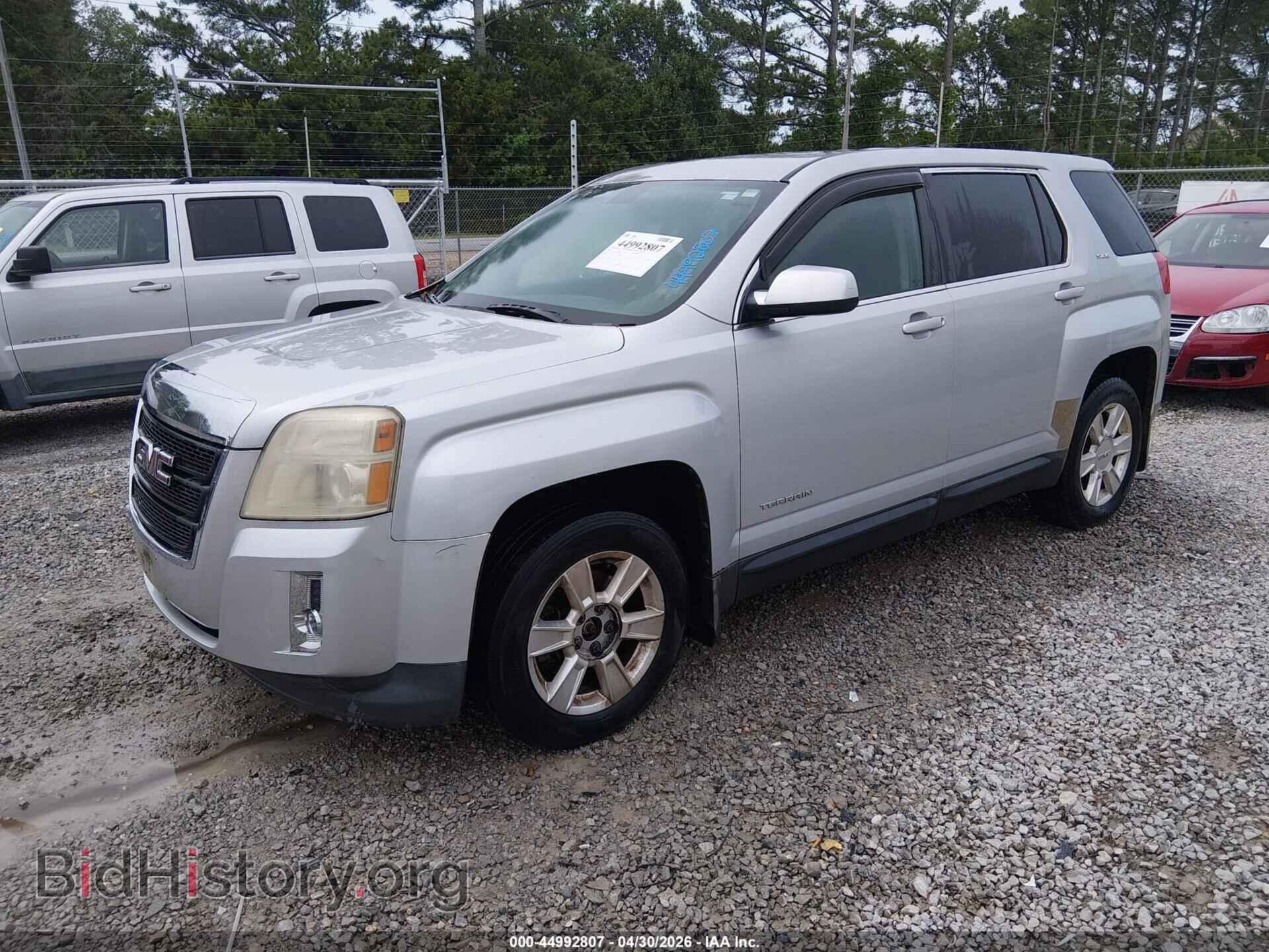 2011 GMC TERRAIN - VIN: 2CTFLREC2B6340001 - Photo 2