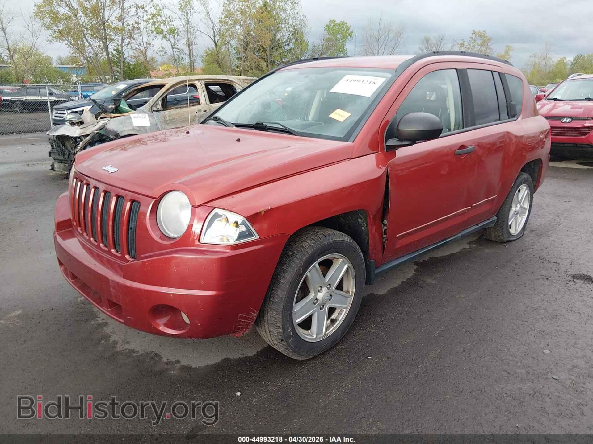 2008 JEEP COMPASS - VIN: 1J8FT47W28D783712 - Фото 2