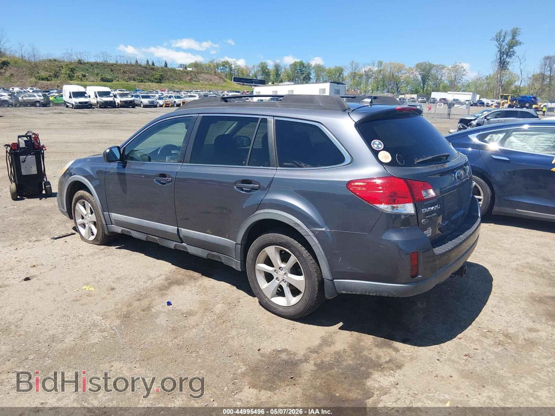 2014 SUBARU OUTBACK - VIN: 4S4BRBNC6E3217972 - Фото 3