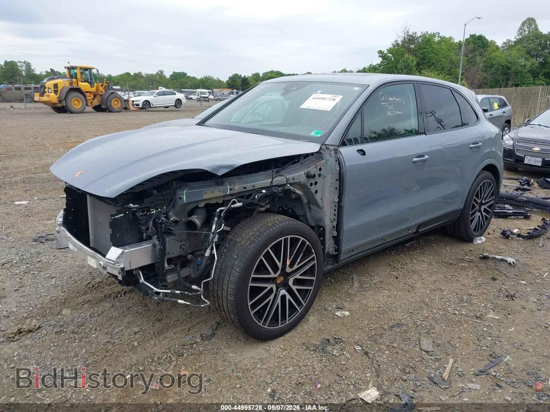 2024 PORSCHE CAYENNE - VIN: WP1AA2AY9RDA11584 - Photo 2
