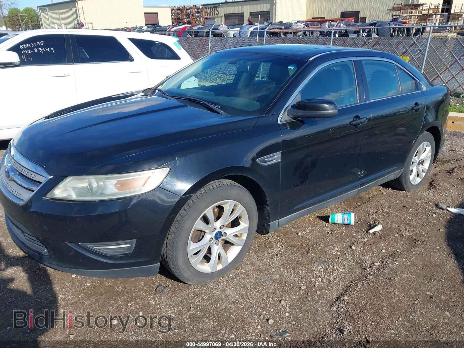 2011 FORD TAURUS - VIN: 1FAHP2EW6BG190832 - Фото 2