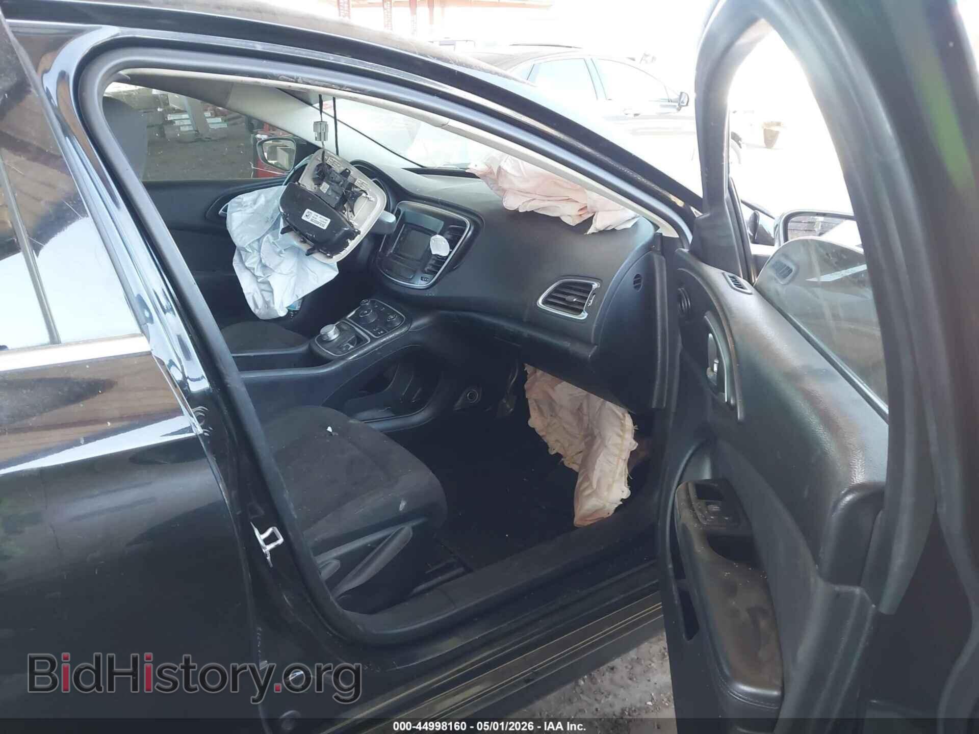 2016 CHRYSLER 200 - VIN: 1C3CCCAB5GN160723 - Фото 5