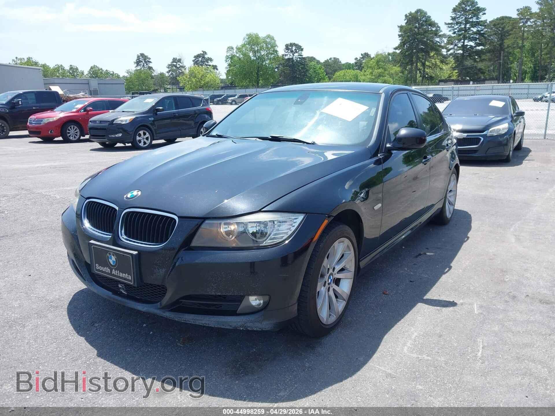 2011 BMW 328I - VIN: WBAPH7G55BNM59237 - Фото 2