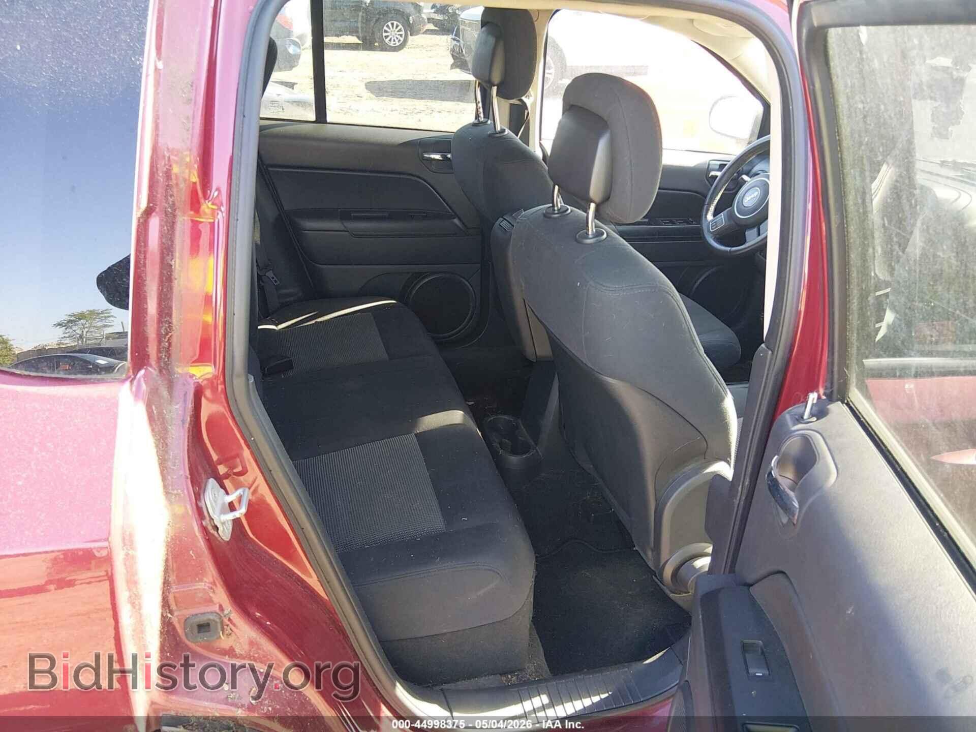2011 JEEP COMPASS - VIN: 1J4NF1FB0BD218352 - Фото 8