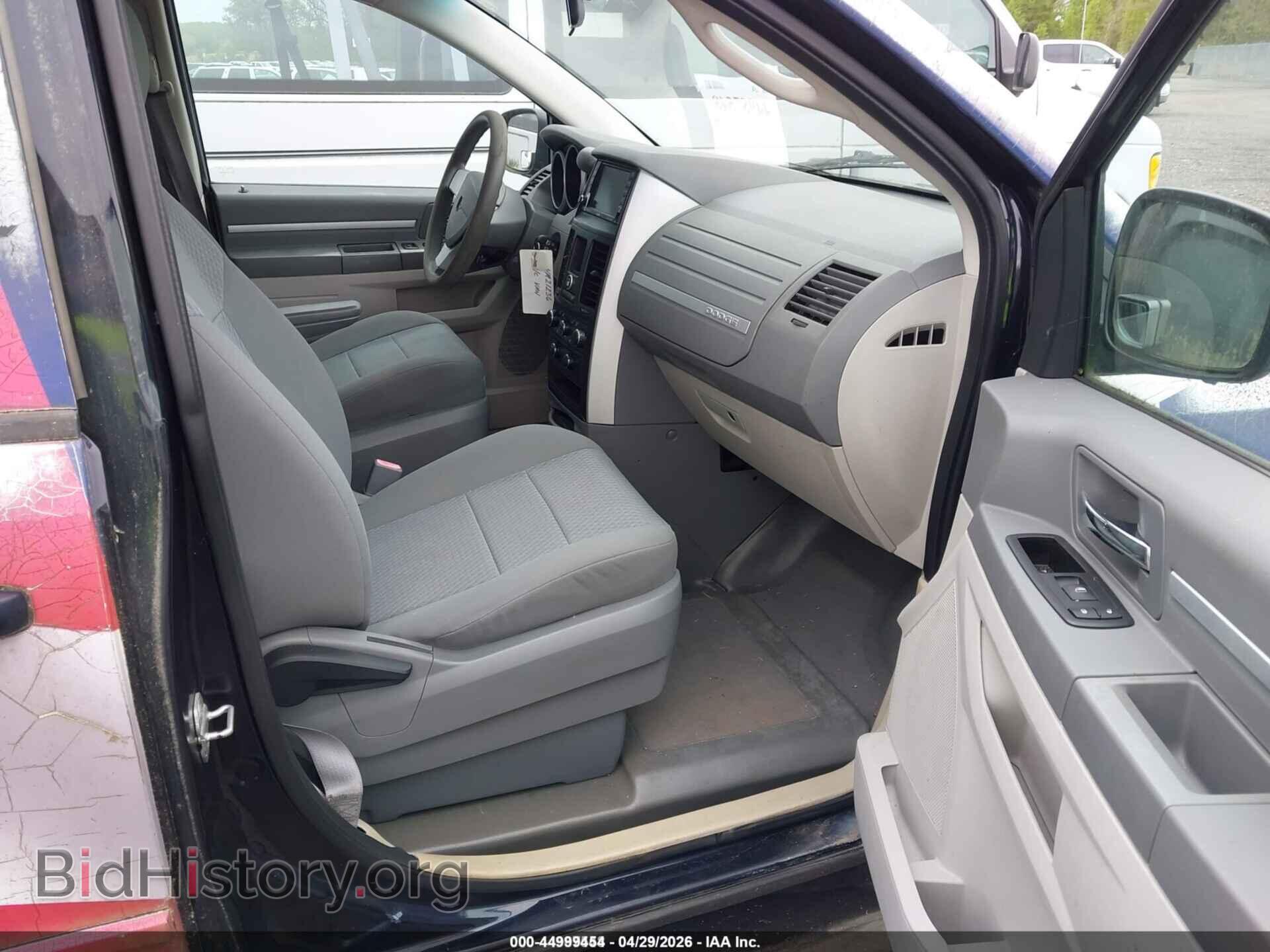 2010 DODGE GRAND CARAVAN - VIN: 2D4RN4DE2AR232017 - Фото 5