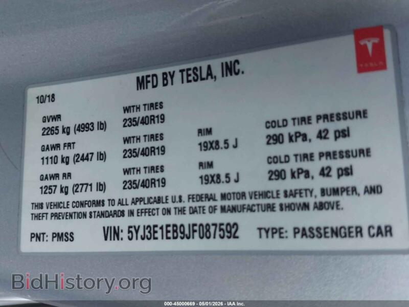 2018 Tesla MODEL 3 (VIN 5YJ3E1EB9JF087592) — photo 9 of 18