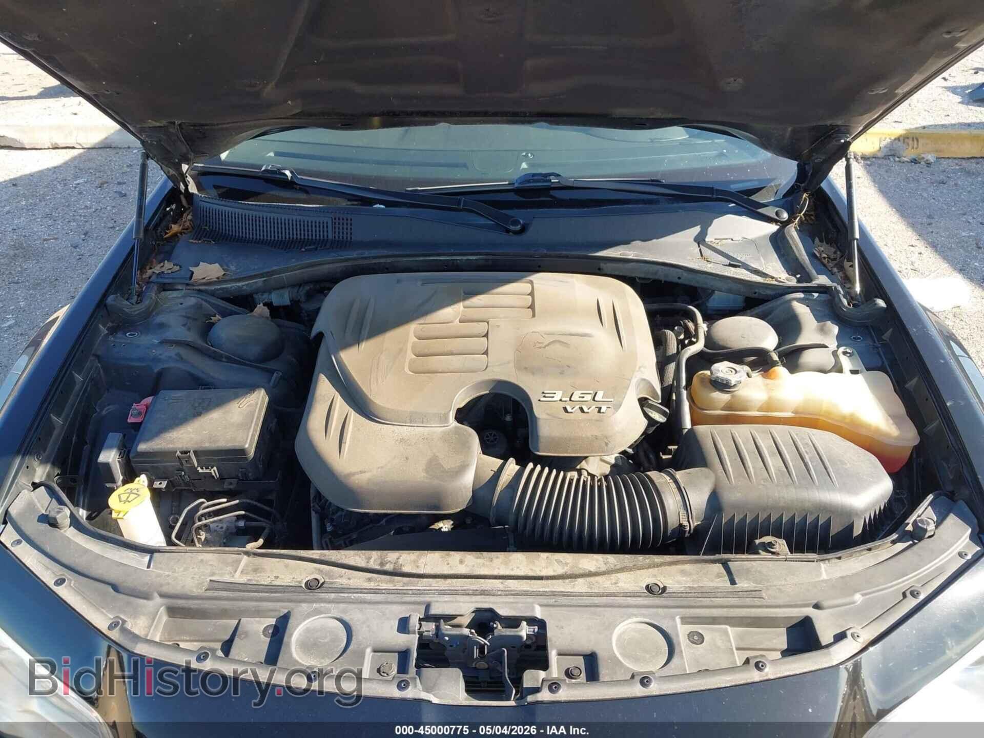 2018 CHRYSLER 300 - VIN: 2C3CCAEG2JH254813 - Фото 10