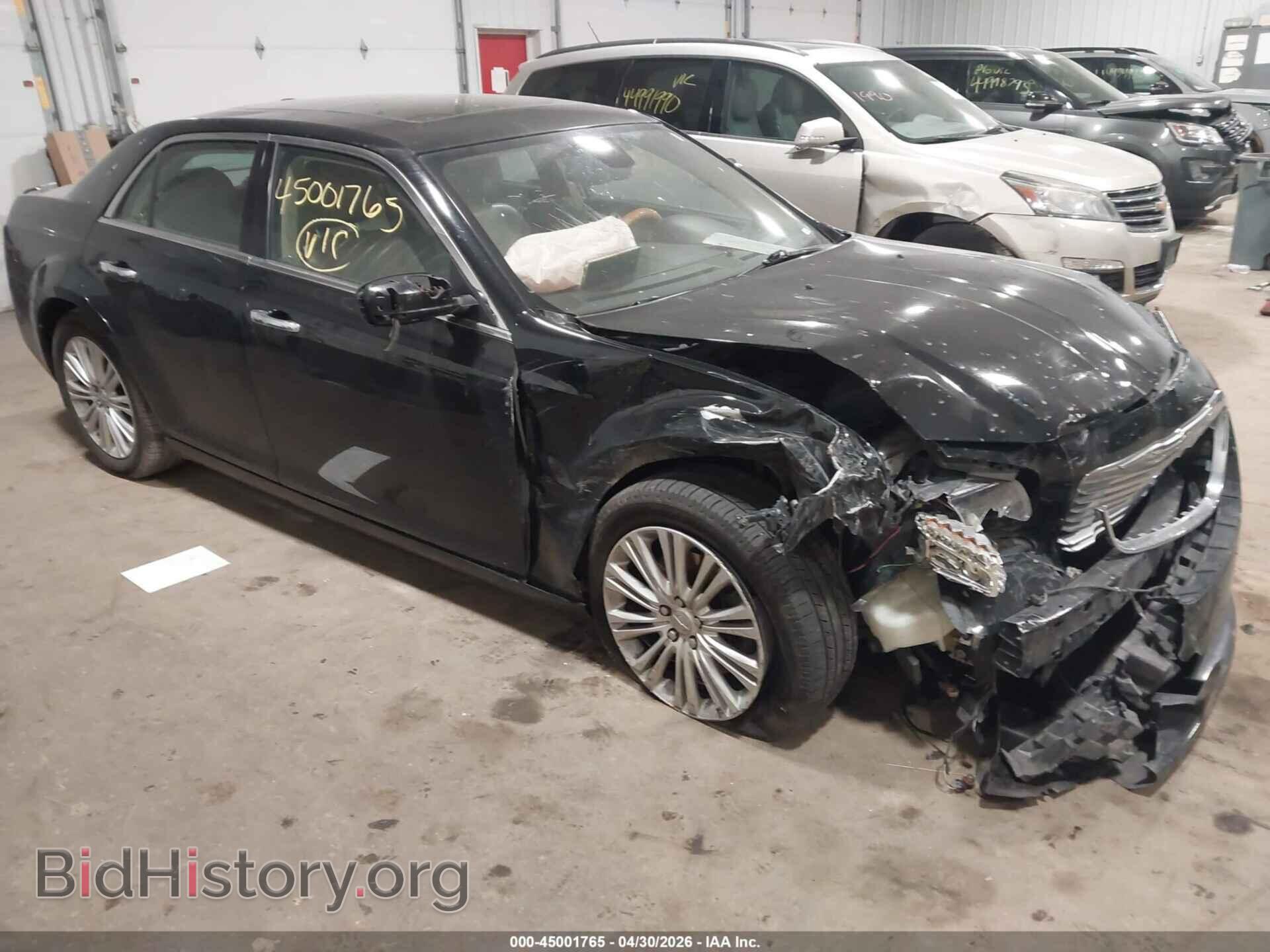 Фотография 2C3CCAKG9EH365983 - CHRYSLER 300C 2014
