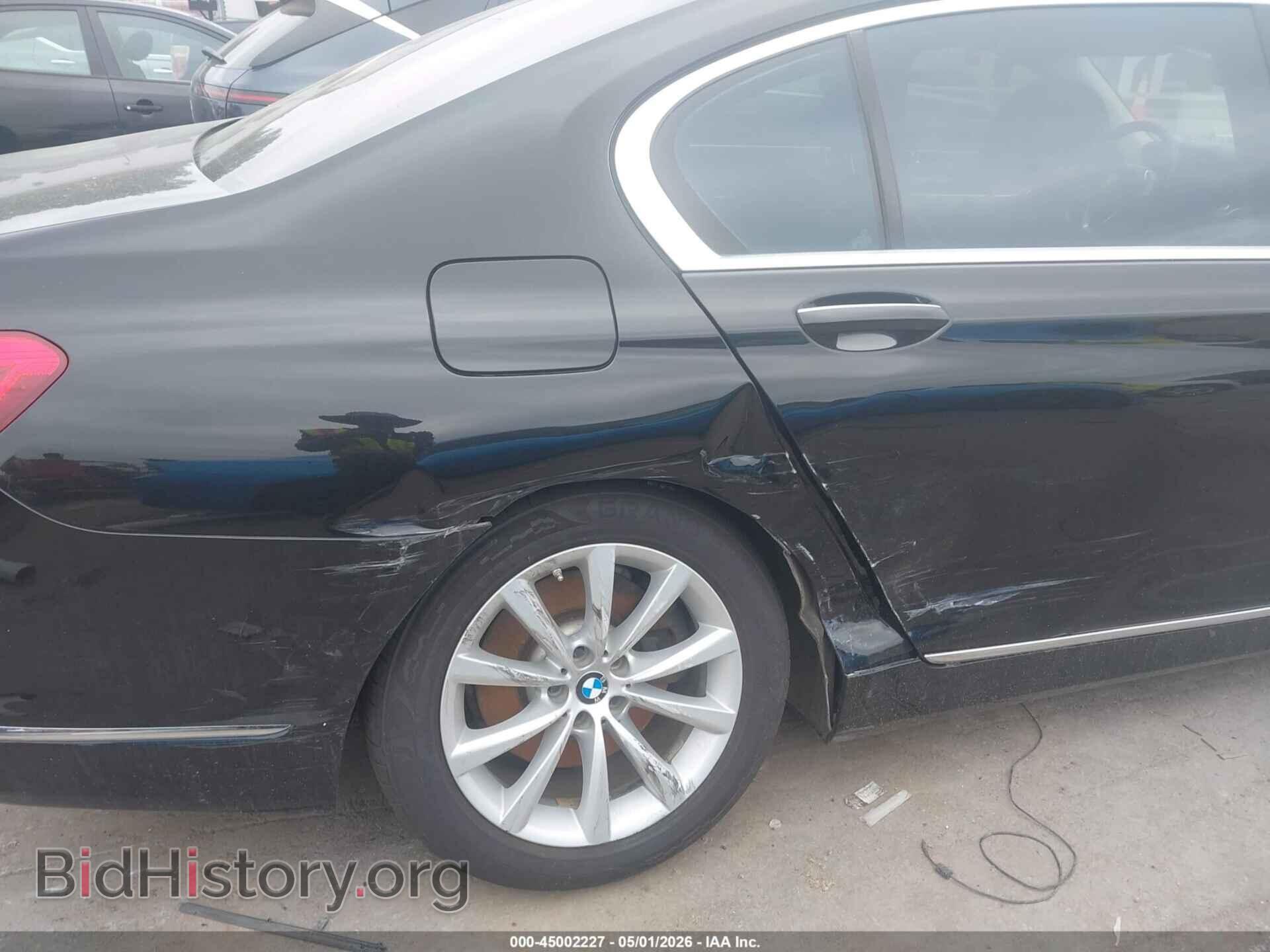 2017 BMW 740I - VIN: WBA7E2C58HG739815 - Фото 6