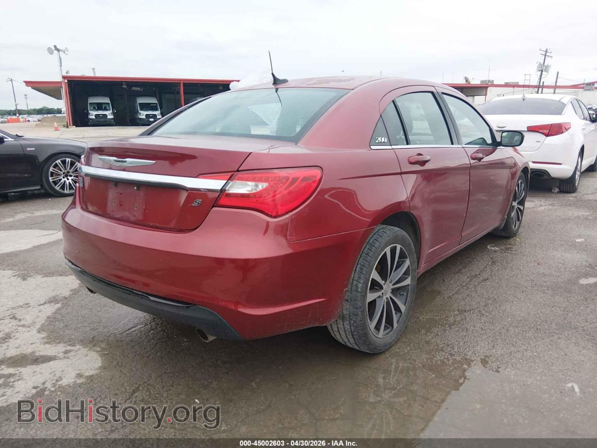 2014 CHRYSLER 200 - VIN: 1C3CCBCG3EN125372 - Photo 4