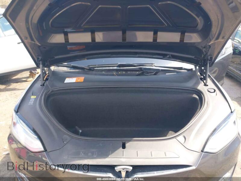 2018 Tesla MODEL X (VIN 5YJXCAE28JF122131) — photo 10 of 19