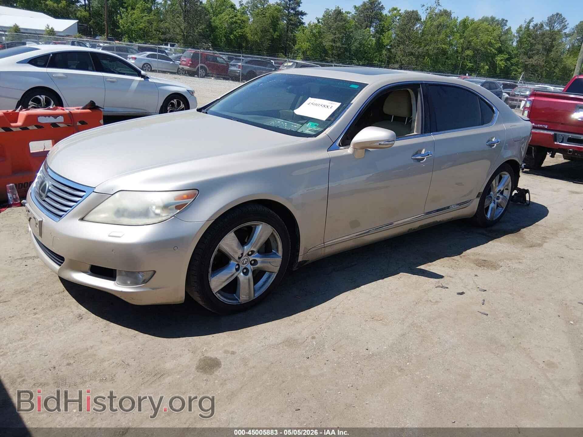 2011 LEXUS LS 460 - VIN: JTHGL5EF3B5043106 - Photo 2