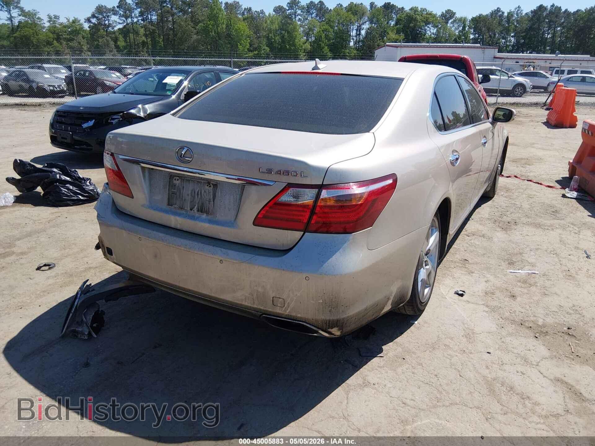 2011 LEXUS LS 460 - VIN: JTHGL5EF3B5043106 - Photo 4