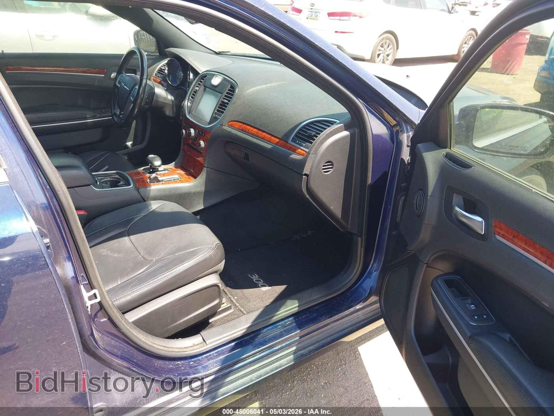 2014 CHRYSLER 300 - VIN: 2C3CCAAG9EH312914 - Фото 5