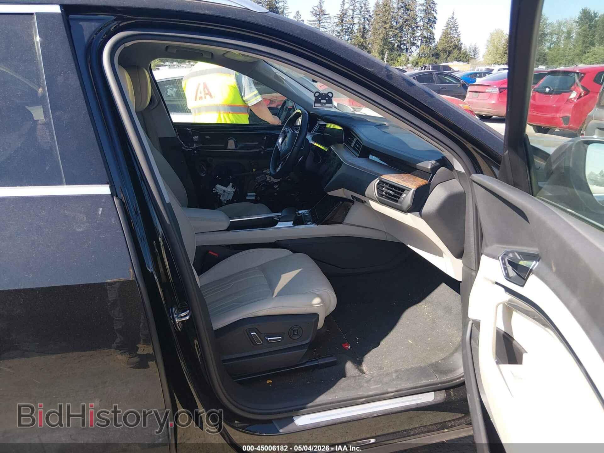 2019 AUDI E-TRON - VIN: WA1VAAGE7KB010035 - Фото 5