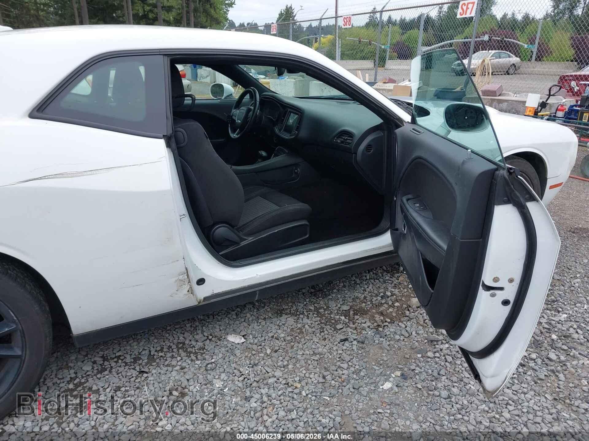 2016 DODGE CHALLENGER - VIN: 2C3CDZAG0GH184741 - Фото 5