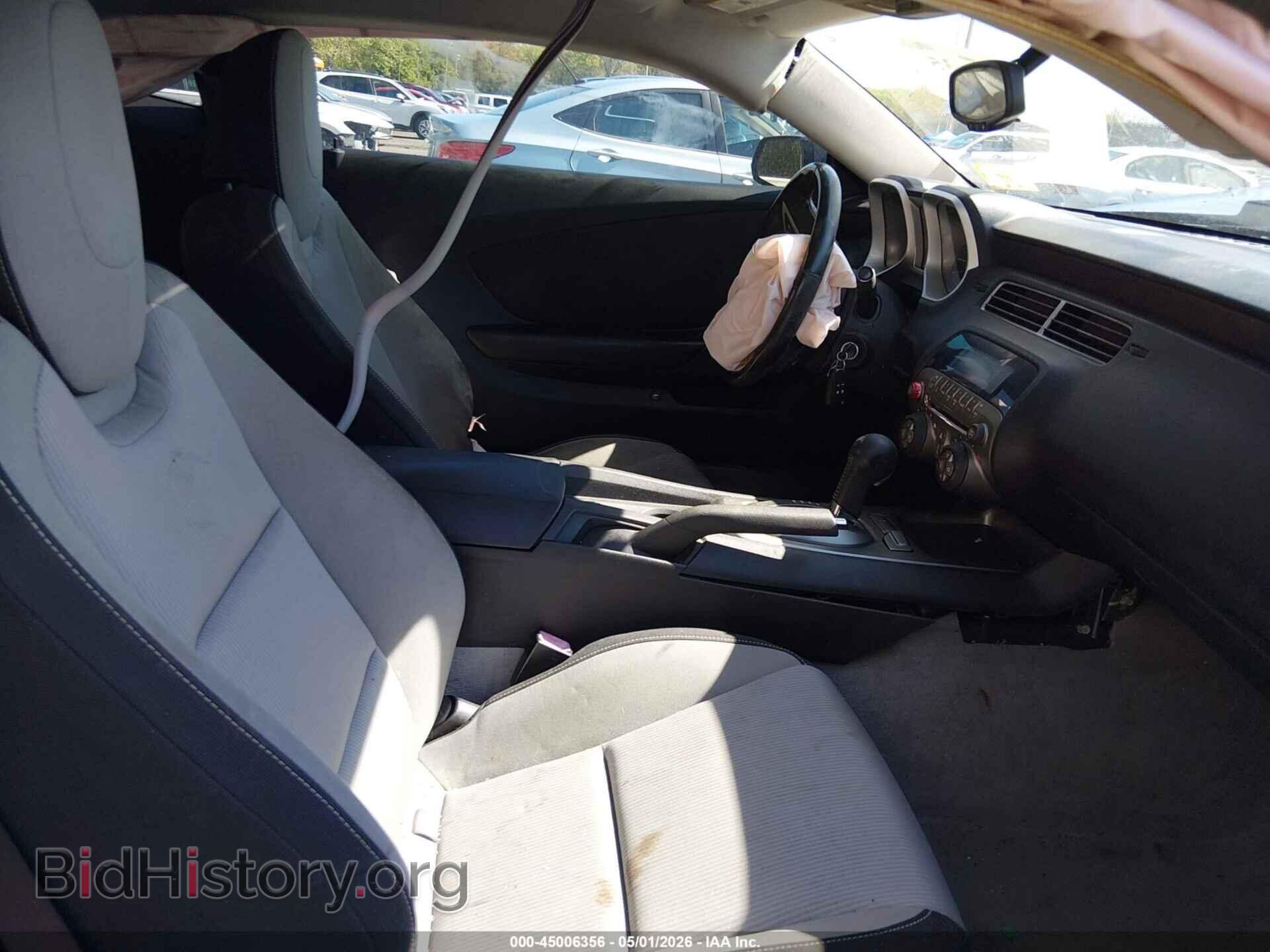 2010 CHEVROLET CAMARO - VIN: 2G1FB1EV1A9104818 - Фото 5