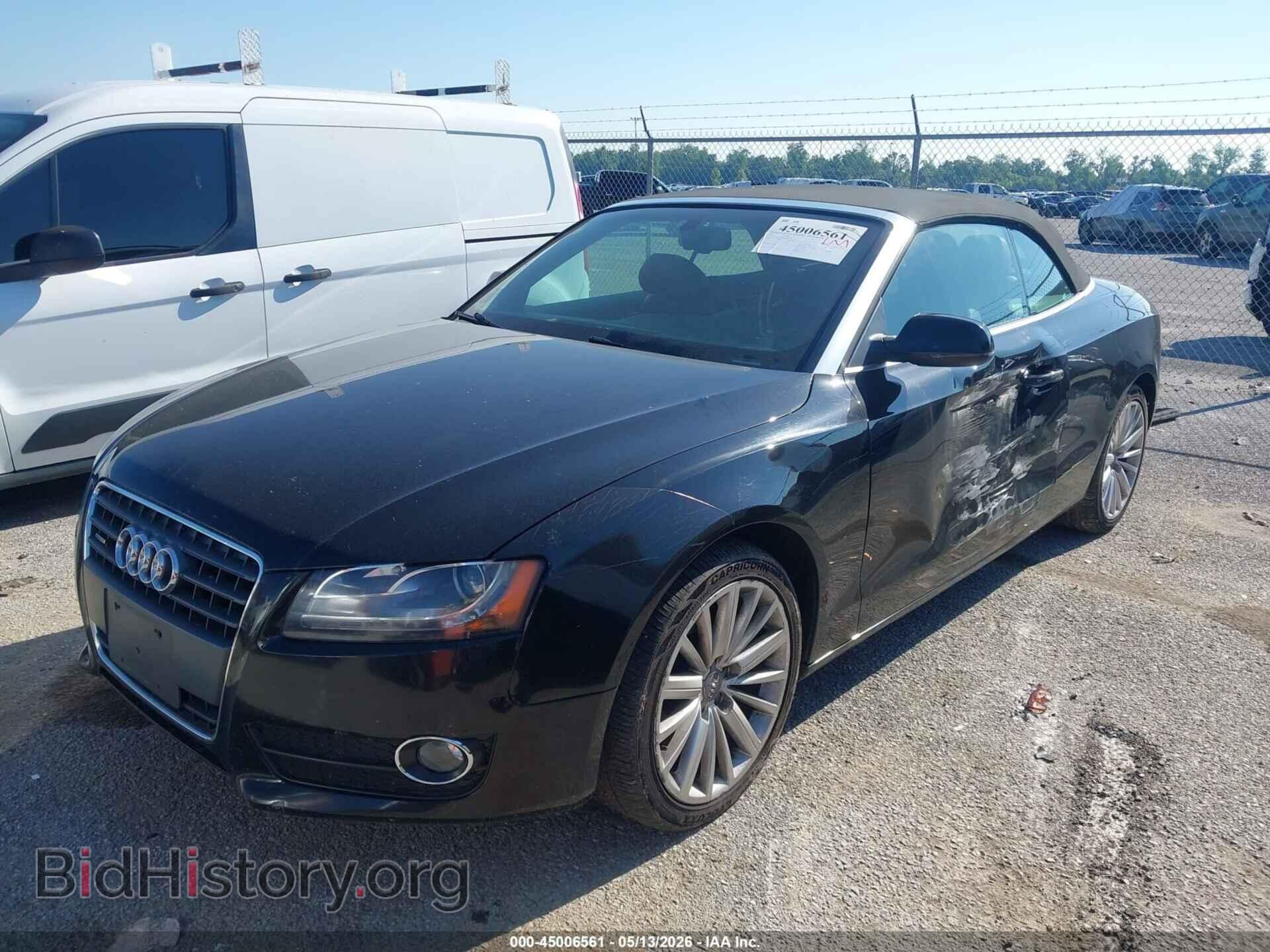 2011 AUDI A5 - VIN: WAULFAFH6BN017158 - Фото 2