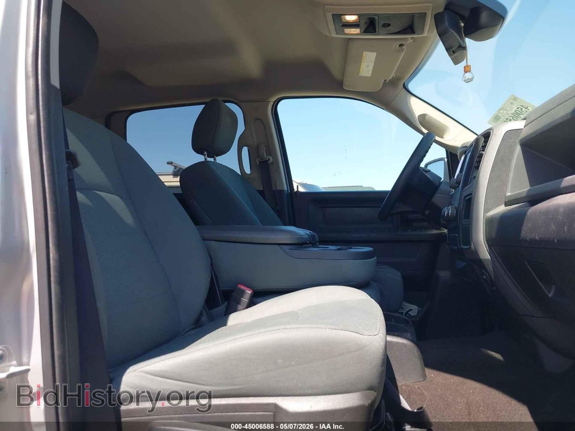 2016 RAM 1500 - VIN: 1C6RR7KMXGS402765 - Фото 5